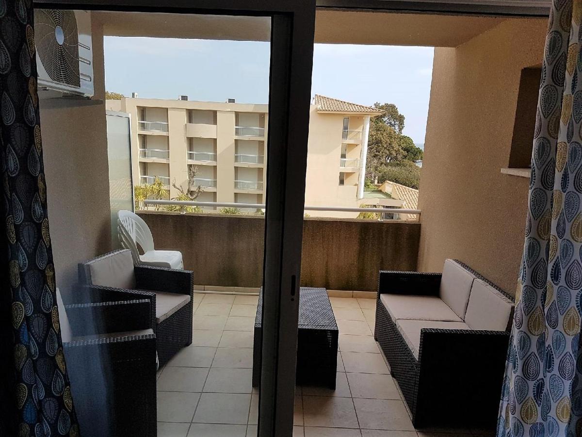 Appartement T2 Bord De Mer - Maria Beach Santa-Lucia-di-Moriani Exterior foto